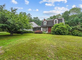 1762 Pound Hill Rd, North Smithfield, RI 02896