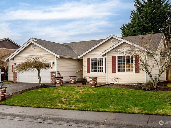 2nd image of 16522 135th Avenue Ct E