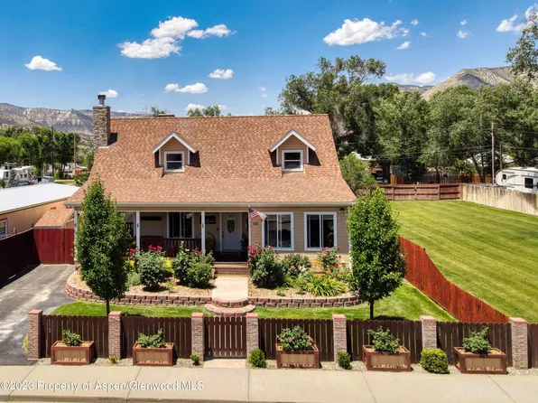 152 2nd St, Parachute, CO 81635