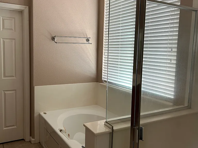 865 Larkspur Ln — Photo 10