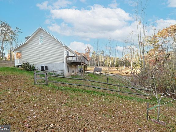 4th image of 26190 Murphy Ln
