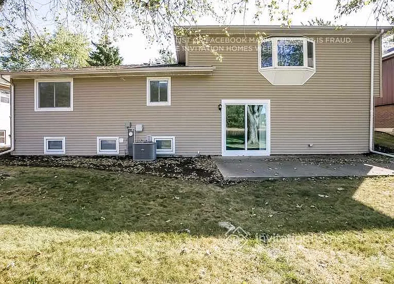 22830 Lakeshore Dr — Photo 13
