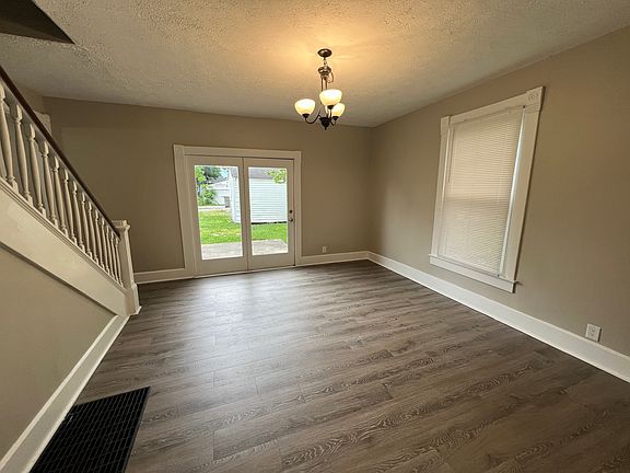 5th image of 110 S Elder Ave
