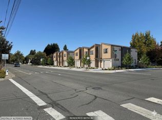 1102 North Street, Santa Rosa, CA 95404