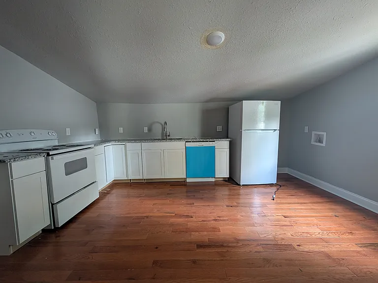 328 West Ave #10THSTREET — Photo 2