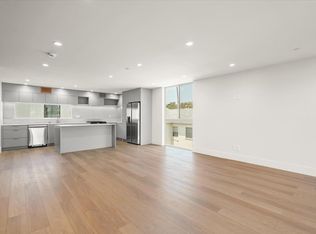 1752 N Van Ness Ave #1/2, Los Angeles, CA 90028