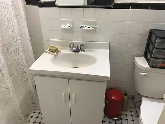 Rented by Zumper Inc | media 9