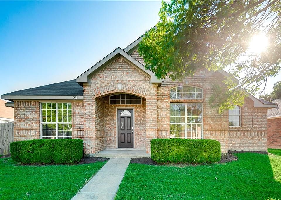 1st image of 6511 Bluebonnet Dr