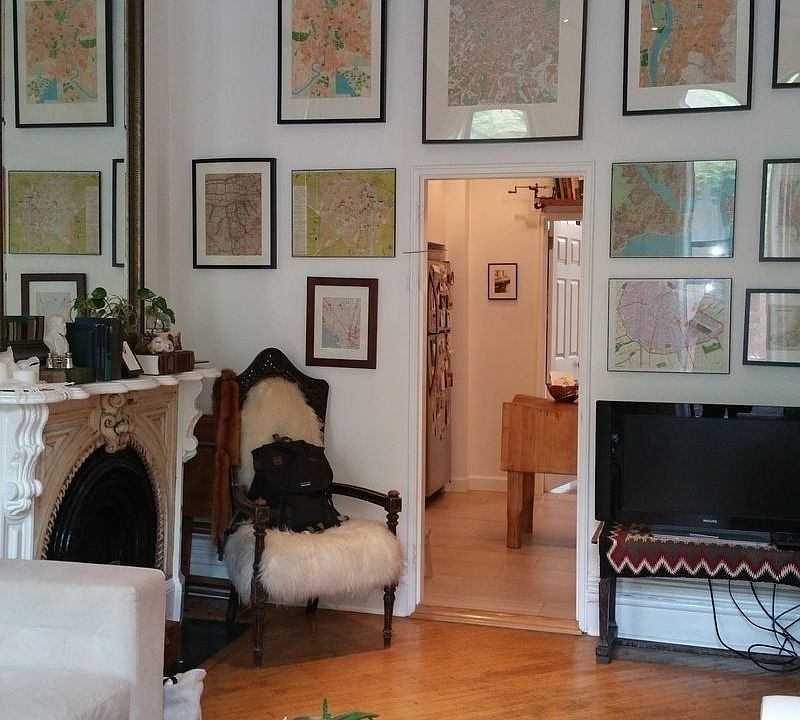 1st image of 146 Saint James Pl #2