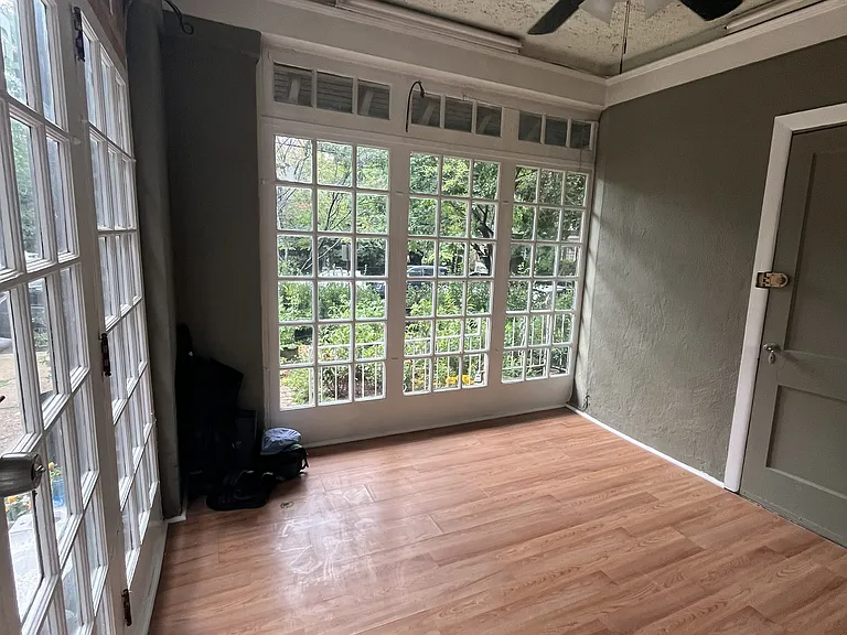 Entrance - sun room looking over front garden