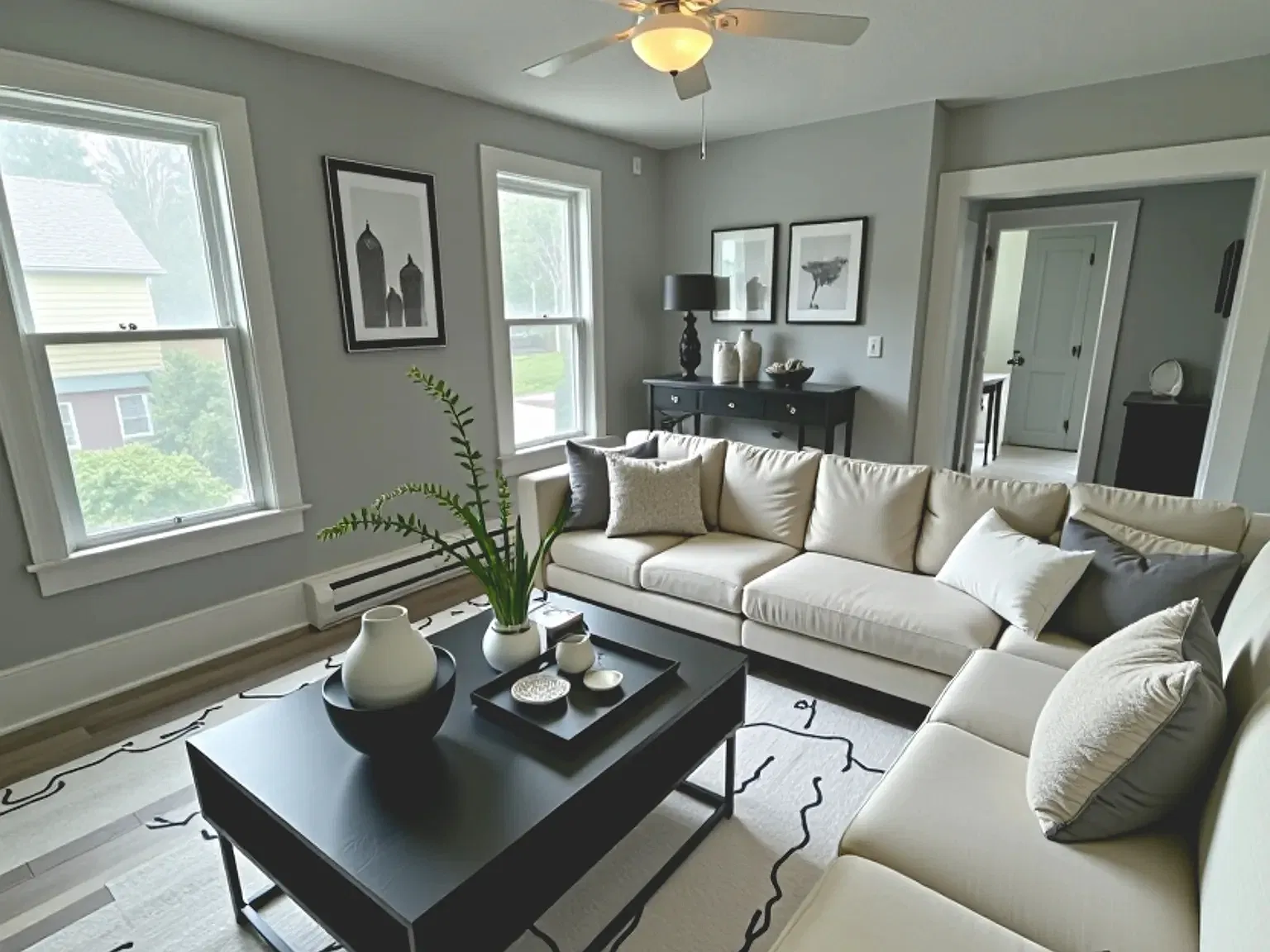3 bed, $1,470 — Photo 1