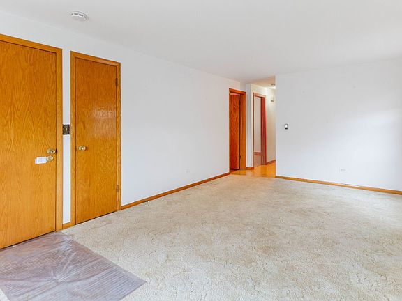 5th image of 2629 N 75th Ave