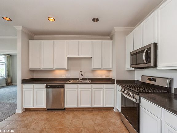 4th image of 115 Prairie Park Dr APT 407