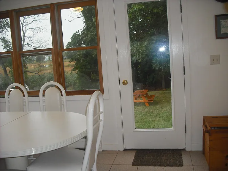 150 Shore Rd — Photo 24