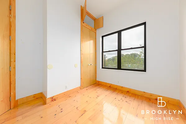 Rented by Brooklyn High Rise LLC | media 5
