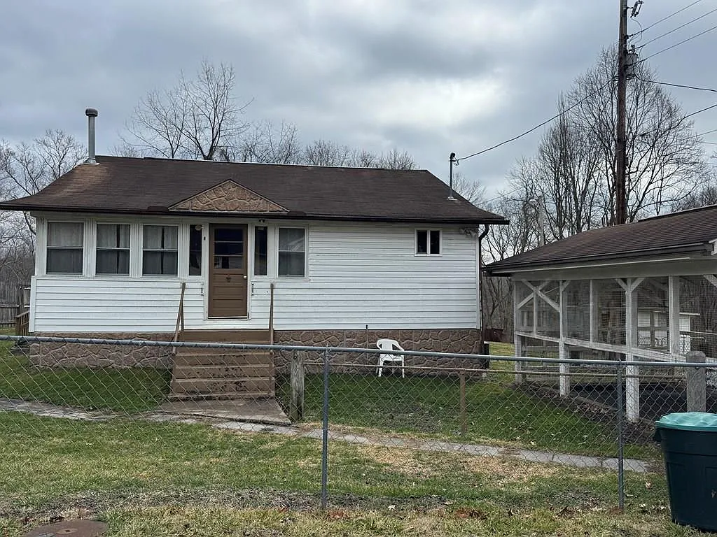 477 Abney Rd photo 1
