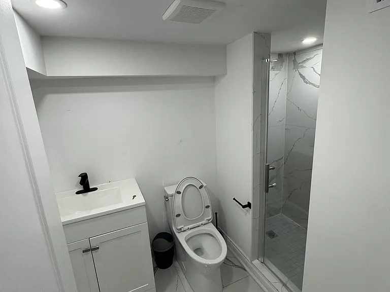 83 Atlantis Dr — Photo 6