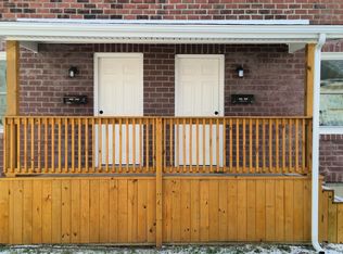 304 Park Ave APT B, Ellwood City, PA 16117