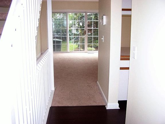 3rd image of 1827 Messner Dr