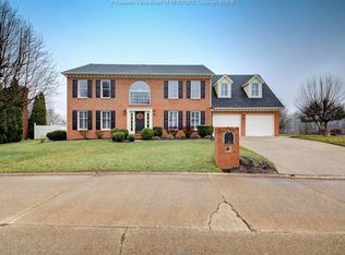 5 Shannon Pl, Charleston, WV 25314