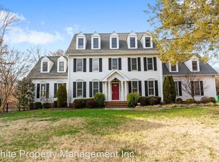 5100 Shadow Pond Ln, Charlotte, NC 28226