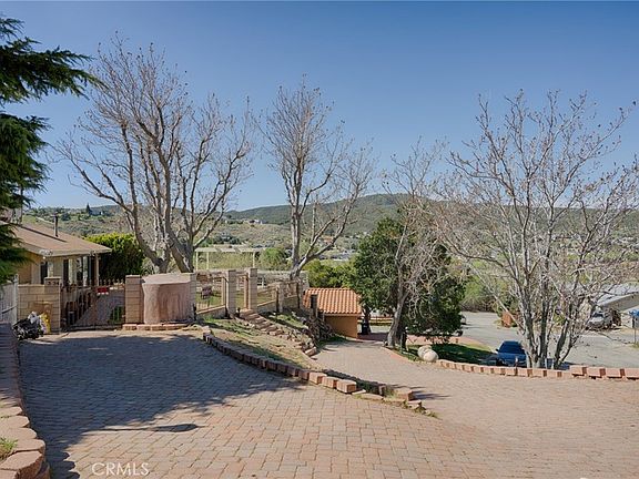 5th image of 43134 Peek A Boo Rd