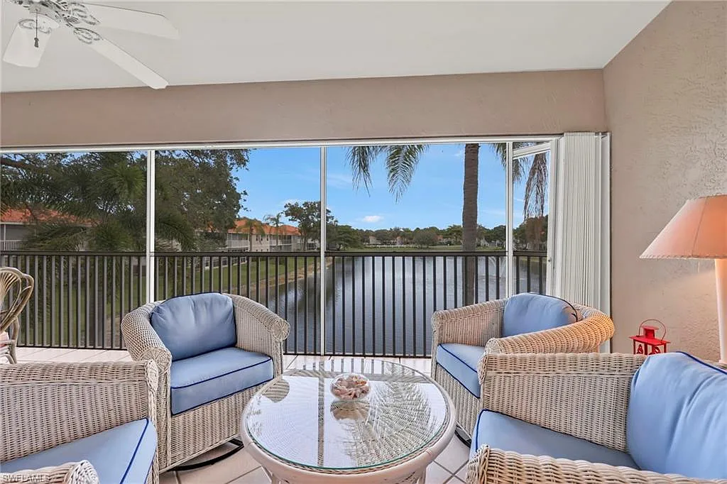 3 bed, 2.0 bath, 1928 sqft, $2,600 — Photo 4