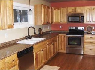601 E 1st St, Homer, IL