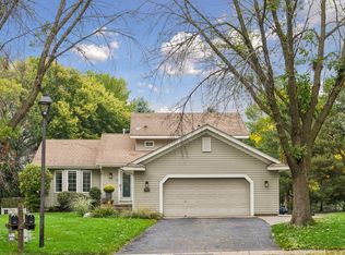 8340 Grace Ct, Victoria, MN 55386