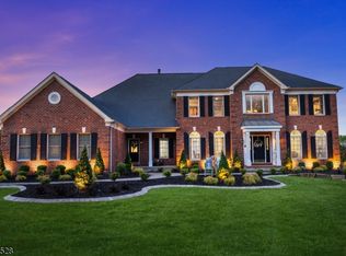 9 Christie Way, Branchburg Twp., NJ 08853