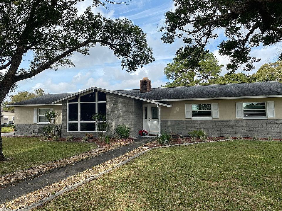 1st image of 320 Lake Kathryn Cir