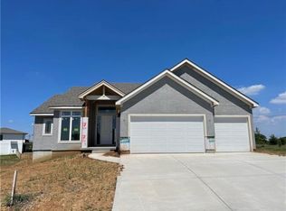 24752 W 90th St, Lenexa, KS 66227