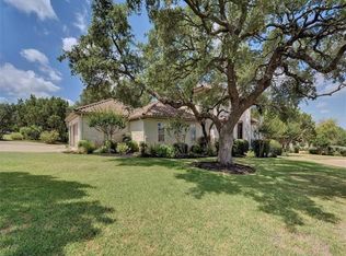 1 Dovedale Cv, The Hills, TX 78738