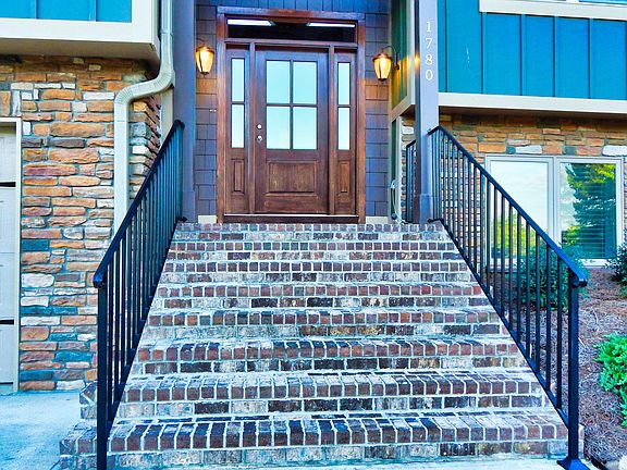 5th image of 1780 Thomas Wood Way