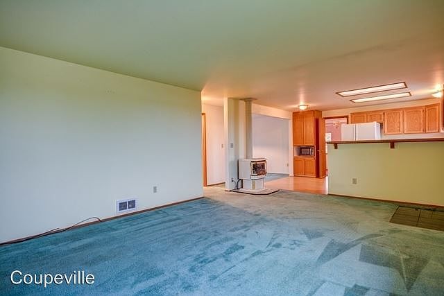 1st image of 405 NE 4th St