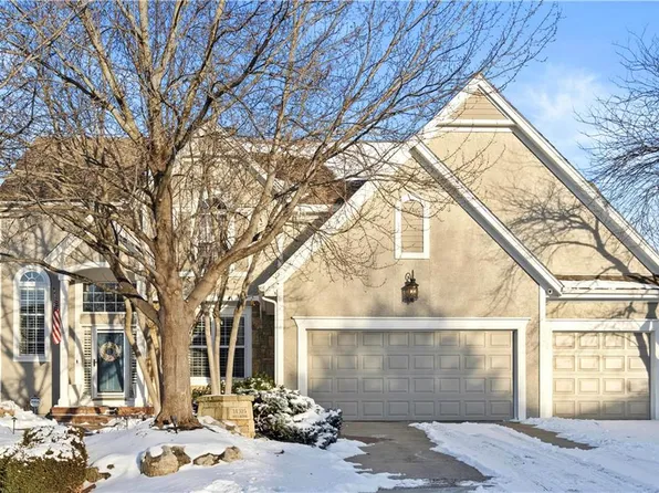 14305 Melrose St, Overland Park, KS 66221