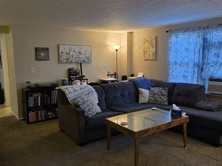 106 Huntington St #1/2 — Photo 12