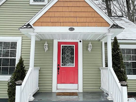 2nd image of 4126 Plymouth Dr