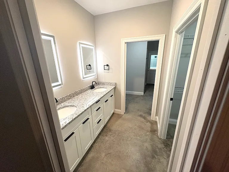 1441 Live Oak St #1 — Photo 12