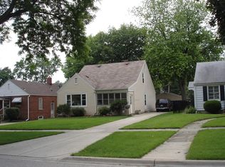 407 N Fordham Ave, Aurora, IL 60506