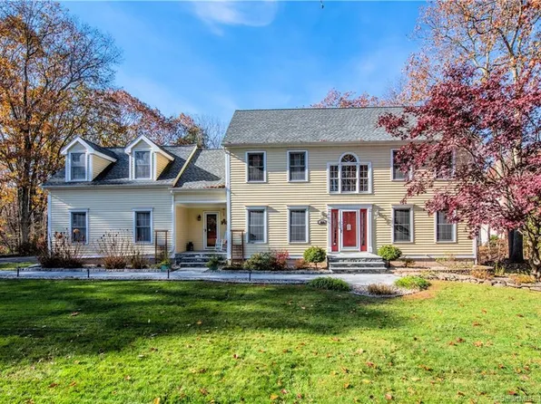 124 Wildcat Road, Burlington, CT 06013