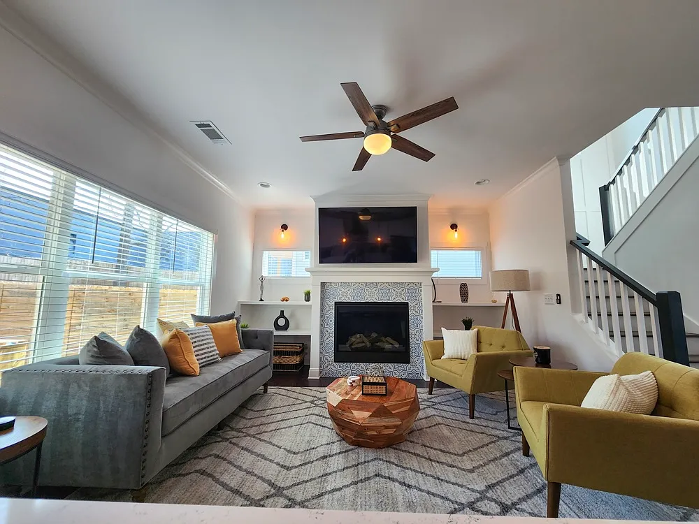 3 bed, 1700 sqft, $3,500 — Photo 4