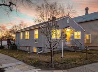 800 Main St NE, Minneapolis, MN 55413