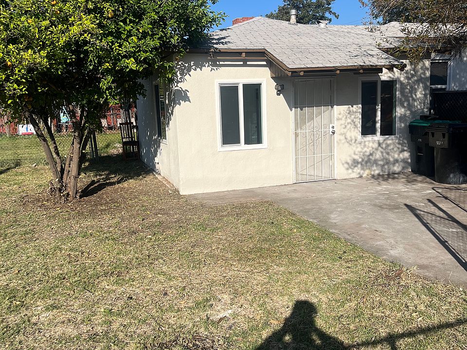 1st image of 907 W 27th St #B