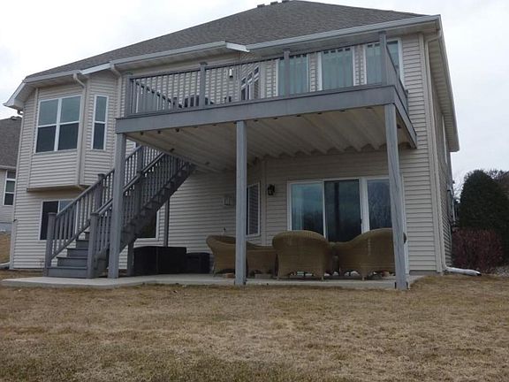 2nd image of 4525 Kimberly Ct N