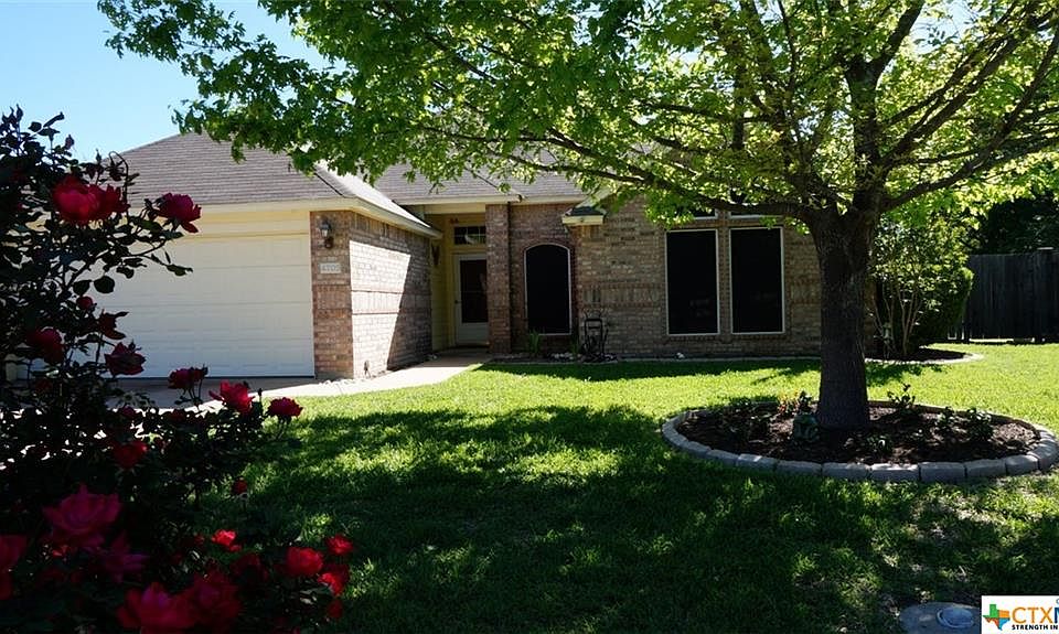 1st image of 4705 Canterbury Cir