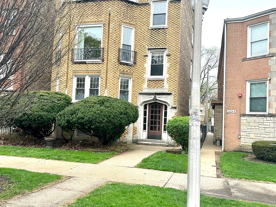 1st image of 6240 N Sacramento Ave APT 2