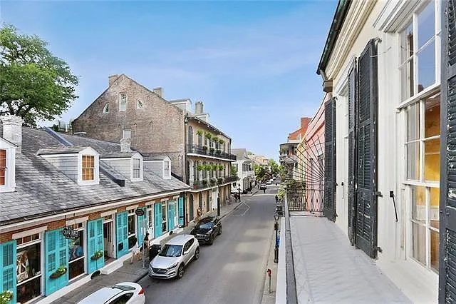 Building Photo - 824 Royal St #G