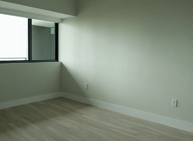 650 NE 32nd St #1102 — Photo 16