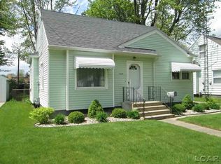 769 W Sheffield Ave, Adrian, MI 49221